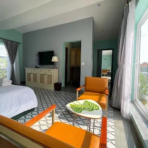 https://resort-the-via.hotels-varanasi.com